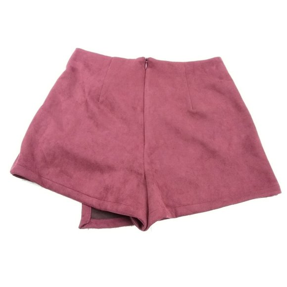 NWT Charlotte Russe Wine tone velvet Skort size small - Picture 2 of 17